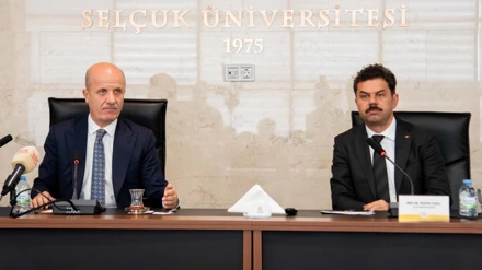 Selçuk Üniversitesi Akademik Yıl Açılış Töreni YÖK Başkanı Özvar’ın katılımıyla gerçekleştirildi